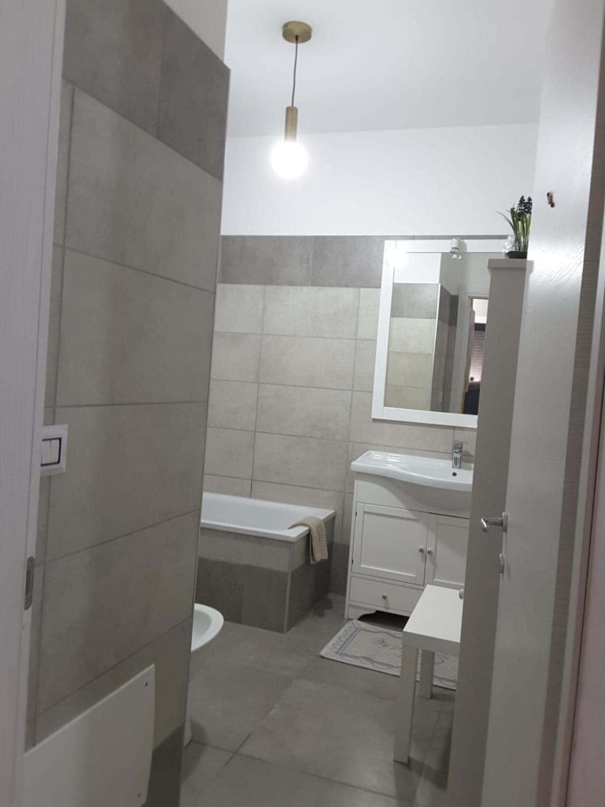 Lucrece Holiday Apartment Turyn Zewnętrze zdjęcie